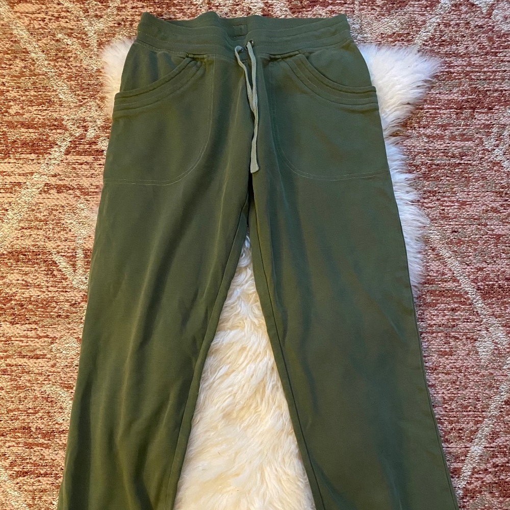 Patagonia lounge pants